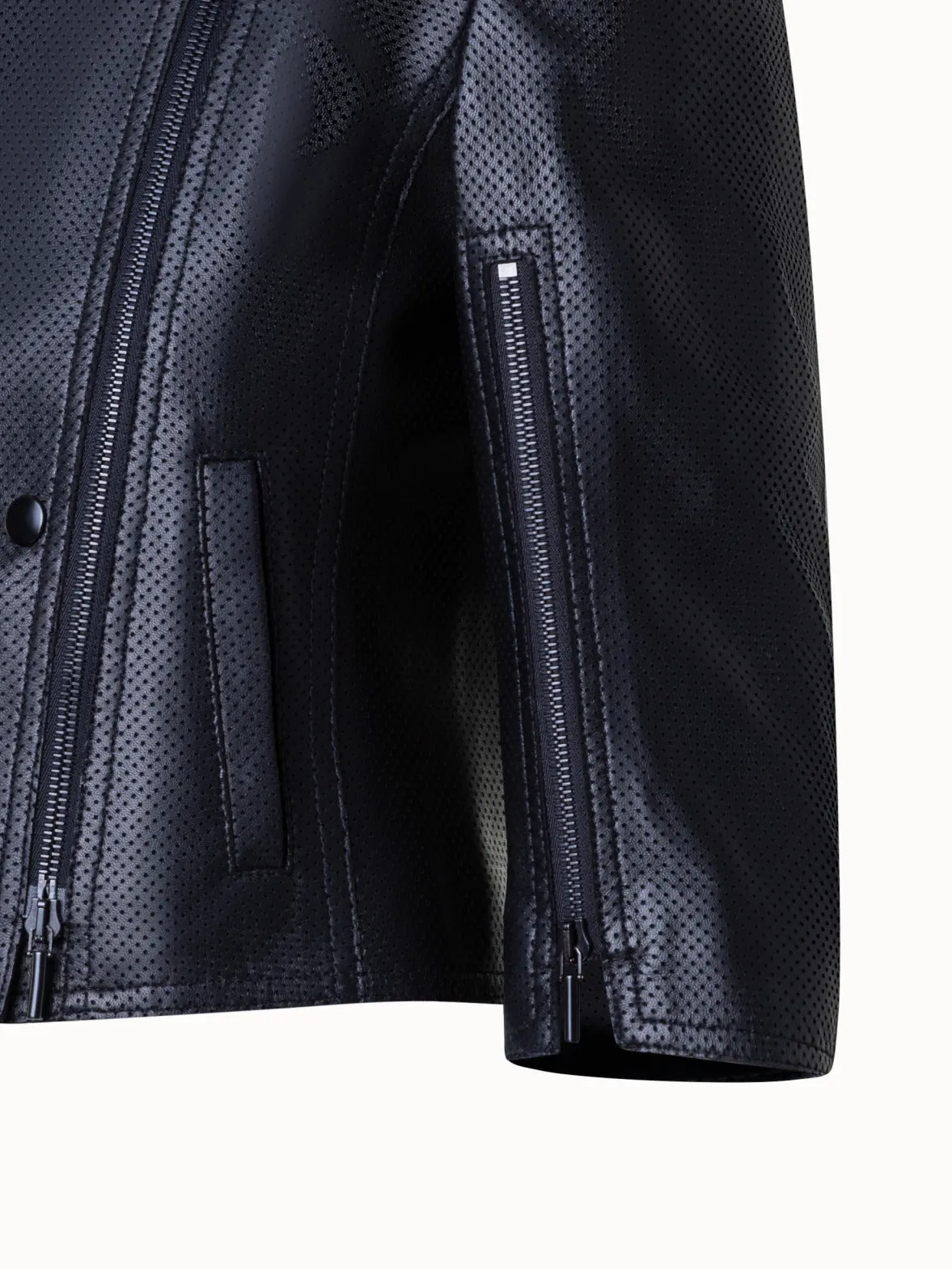 Bikerjacke aus perforiertem Leder